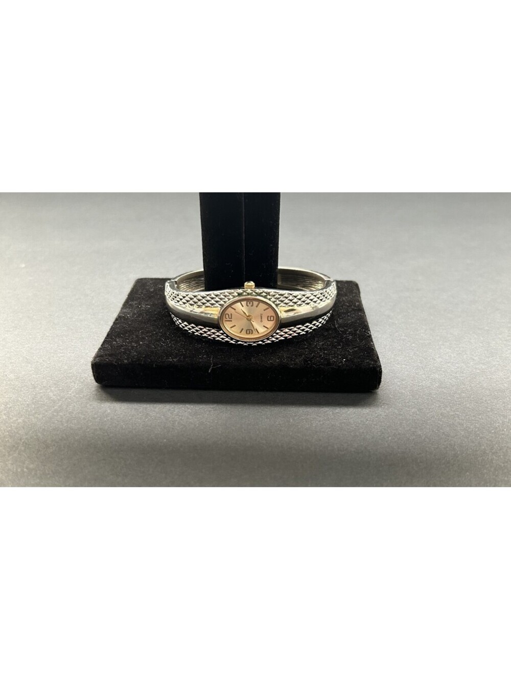 Hinged Cuff Watch Silver Tone & Gold Tone Textured Mesh Band Oval Face Works